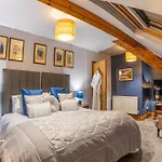 Brooklands 5 Star 5*