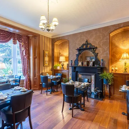 Vendégház Brooklands 5 Star 5*