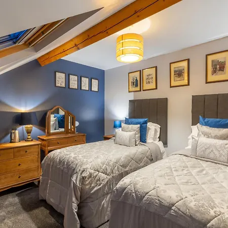 Brooklands 5 Star 5*