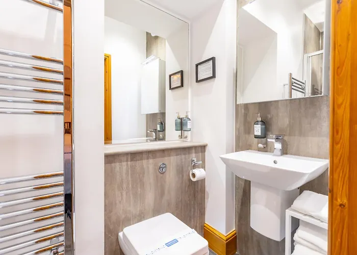 Pensión Brooklands 5 Star 5*