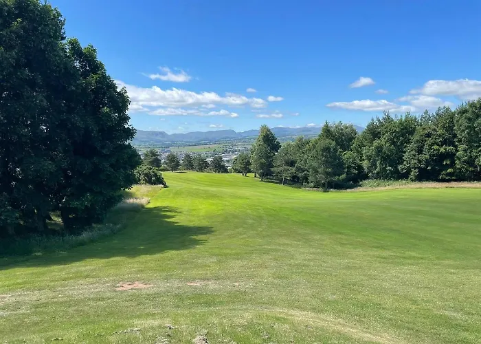 Brooklands 5 Star Pensión 5*